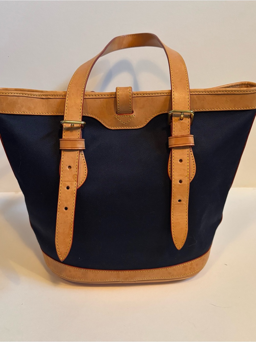 Dooney & Bourke Navy Canvas Cabriolet Bucket Bag Tote Tan Leather Trim - Picture 3 of 15